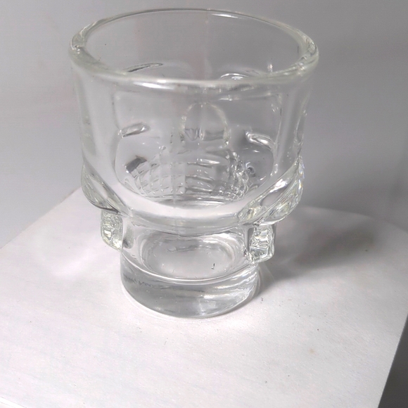Hallow's Eve Skull Shot Glasses set of 6 NIB - Picture 3 of 4